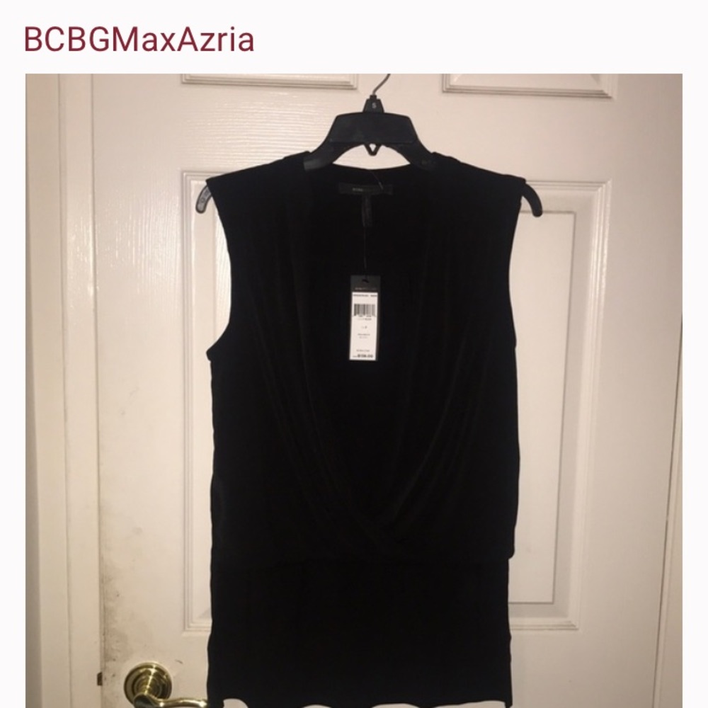 NEW BCBGMAXAZRIA high cross cross top